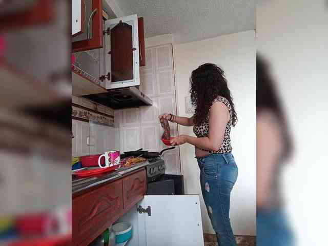 LuanaPowerful webcam