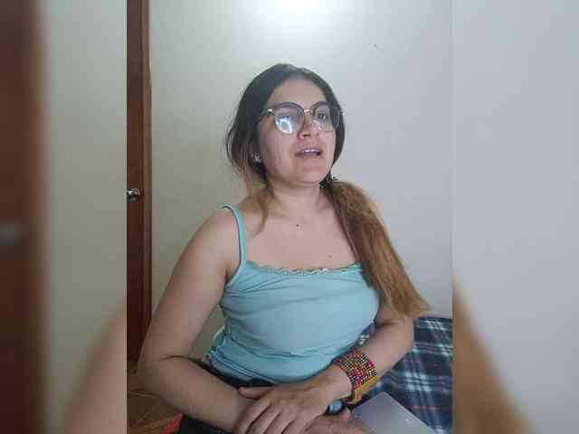 LuanaPowerful webcam