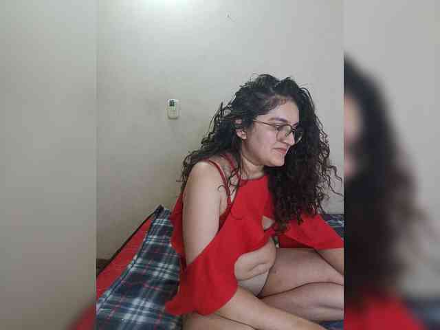 LuanaPowerful webcam