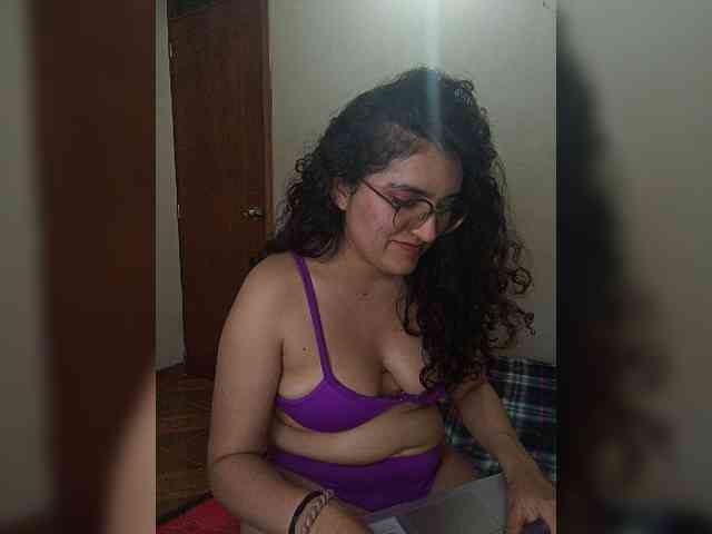 LuanaPowerful webcam