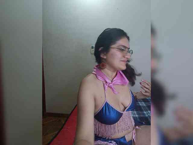 LuanaPowerful webcam