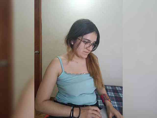 LuanaPowerful webcam