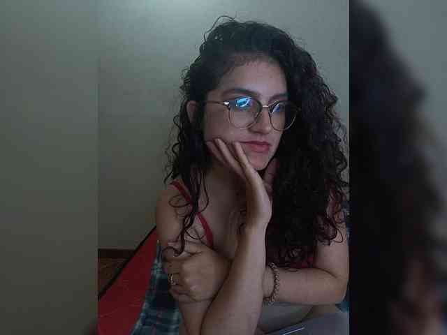 LuanaPowerful webcam