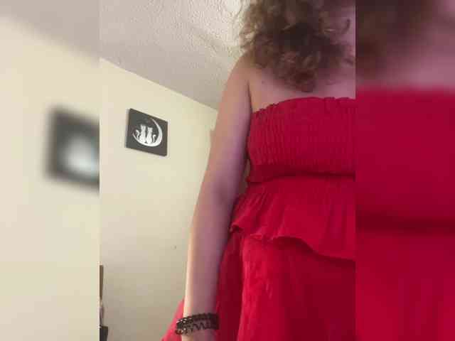 LuanaPowerful LuanaPowerful