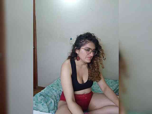 LuanaPowerful webcam