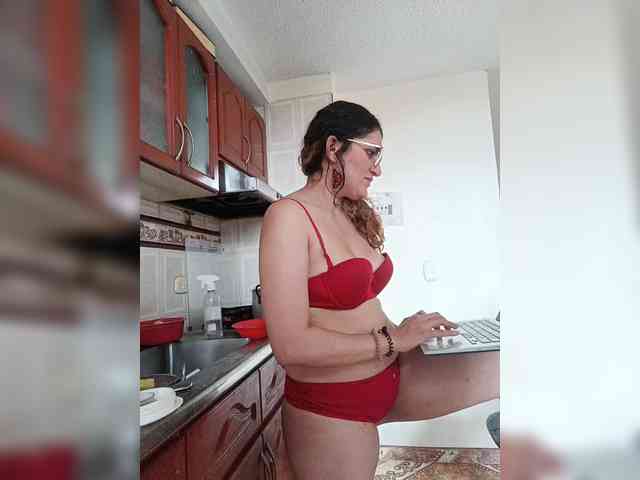 LuanaPowerful webcam