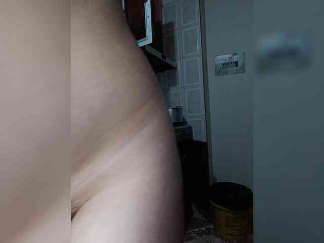 LuanaPowerful webcam