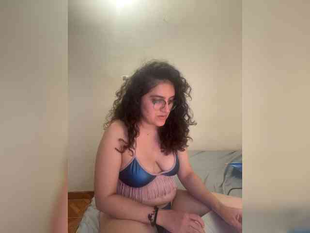 LuanaPowerful webcam