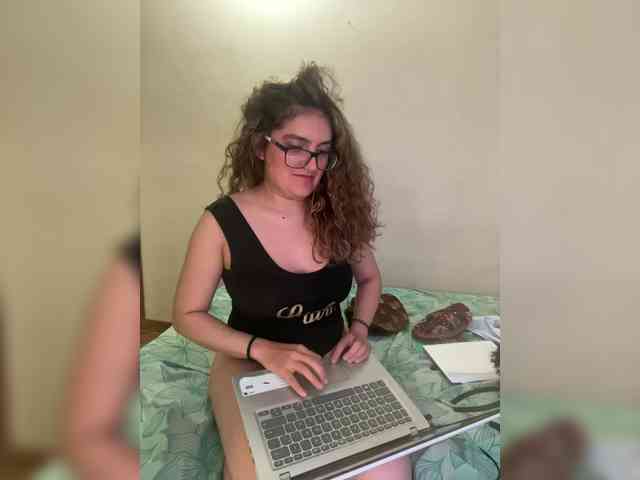 LuanaPowerful