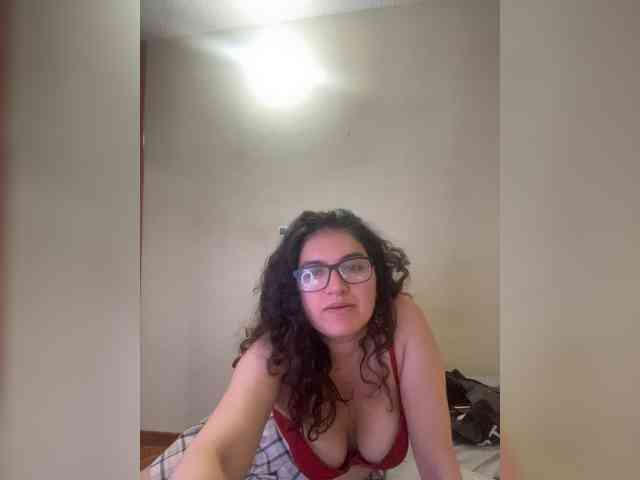 LuanaPowerful webcam