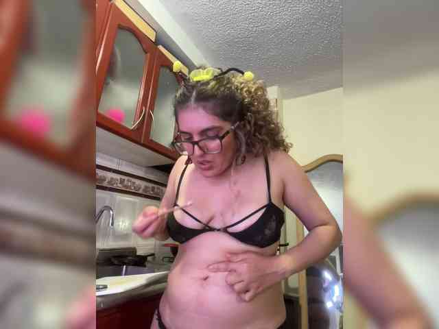 LuanaPowerful webcam