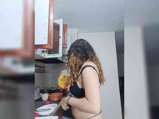 LuanaPowerful webcam