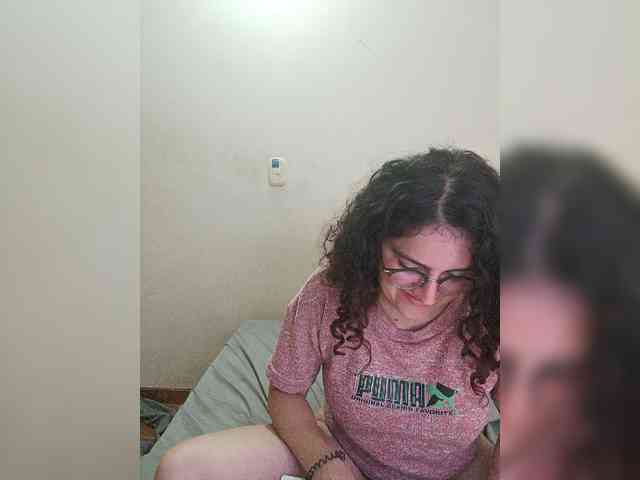 LuanaPowerful webcam