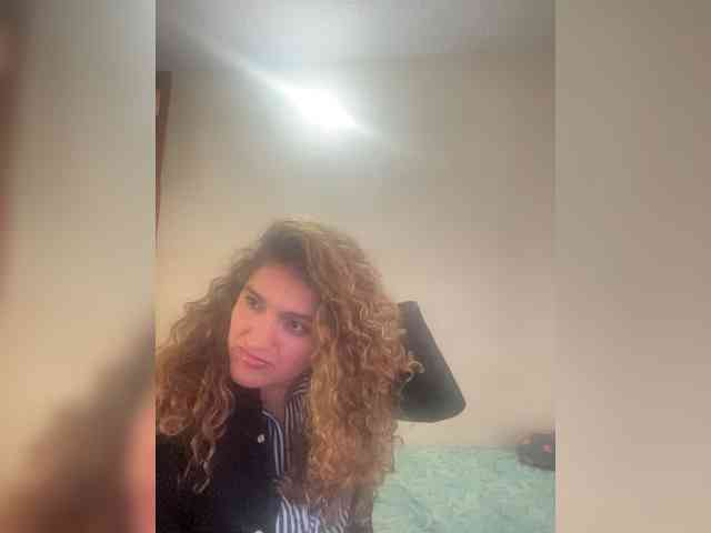 LuanaPowerful webcam