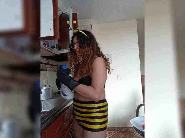 LuanaPowerful webcam