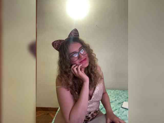 LuanaPowerful