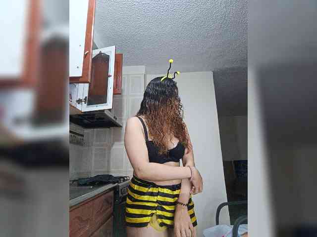 LuanaPowerful webcam