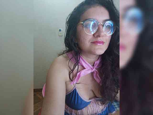 LuanaPowerful webcam