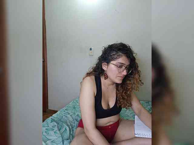 LuanaPowerful webcam