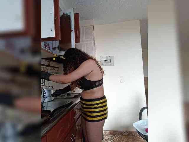 LuanaPowerful webcam