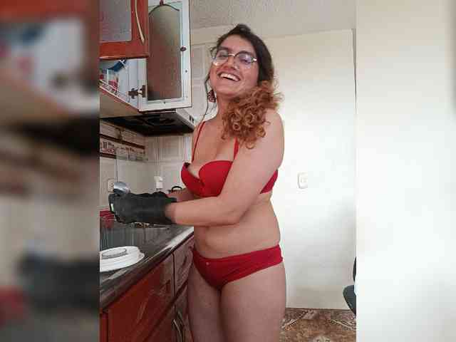 LuanaPowerful webcam