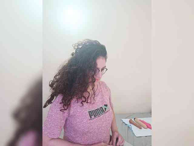 LuanaPowerful webcam