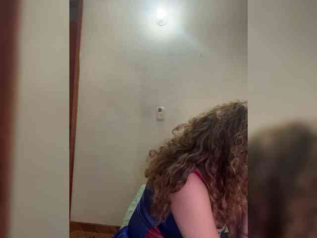 LuanaPowerful webcam