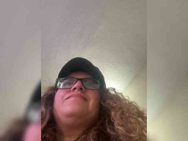 LuanaPowerful LuanaPowerful