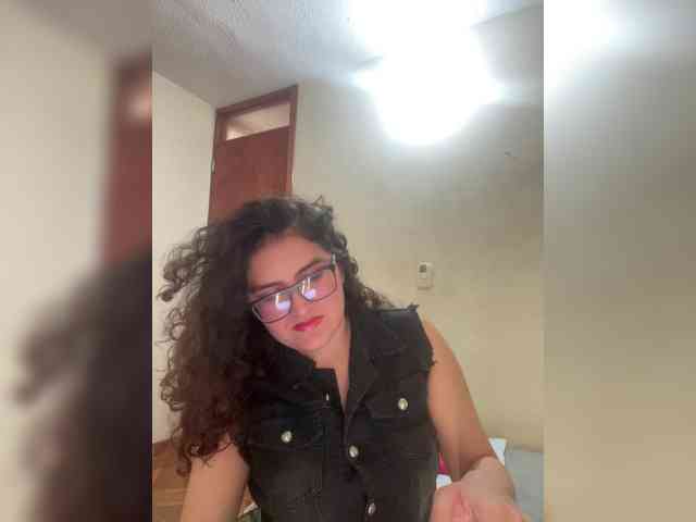LuanaPowerful webcam