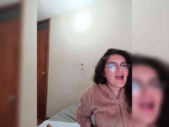 LuanaPowerful webcam