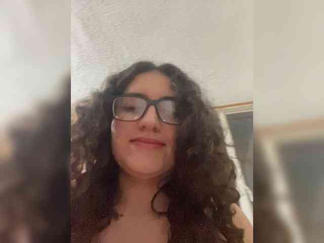 LuanaPowerful webcam