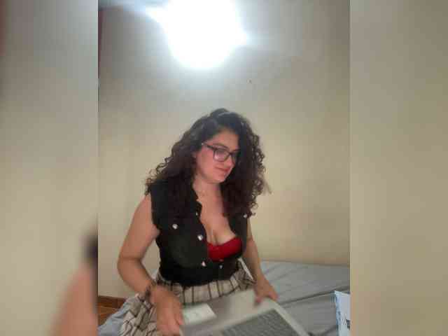 LuanaPowerful webcam