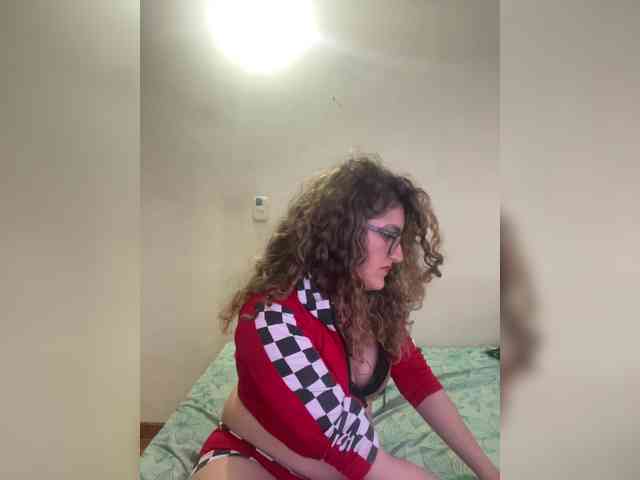 LuanaPowerful webcam