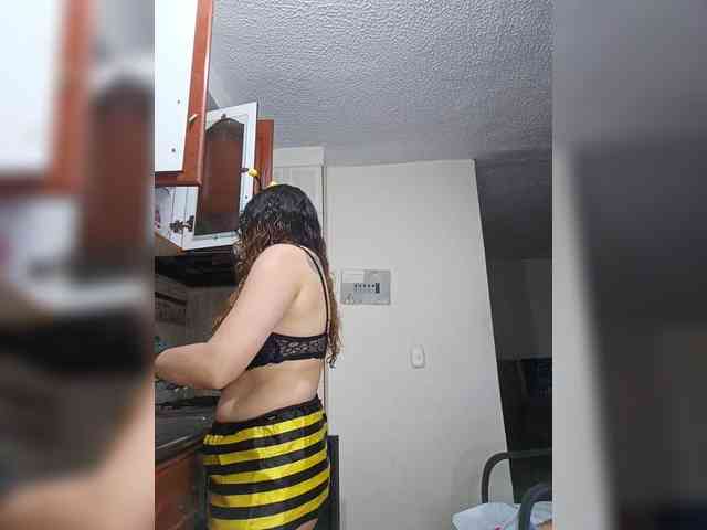 LuanaPowerful webcam