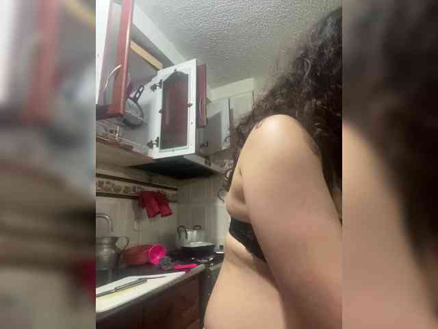 LuanaPowerful webcam