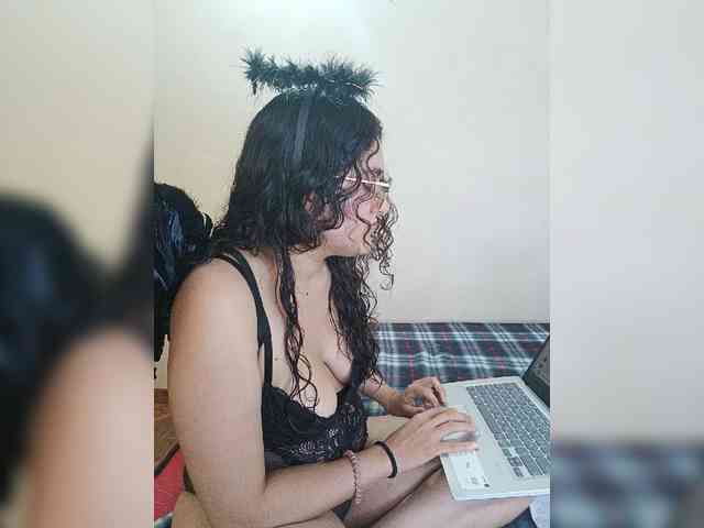 LuanaPowerful