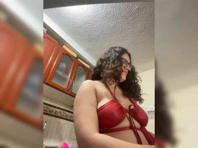 LuanaPowerful webcam
