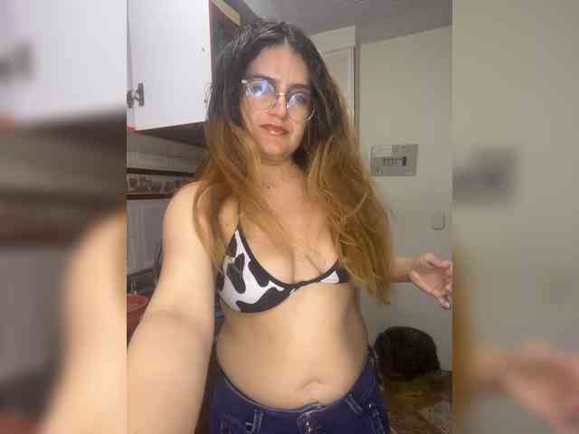 LuanaPowerful webcam