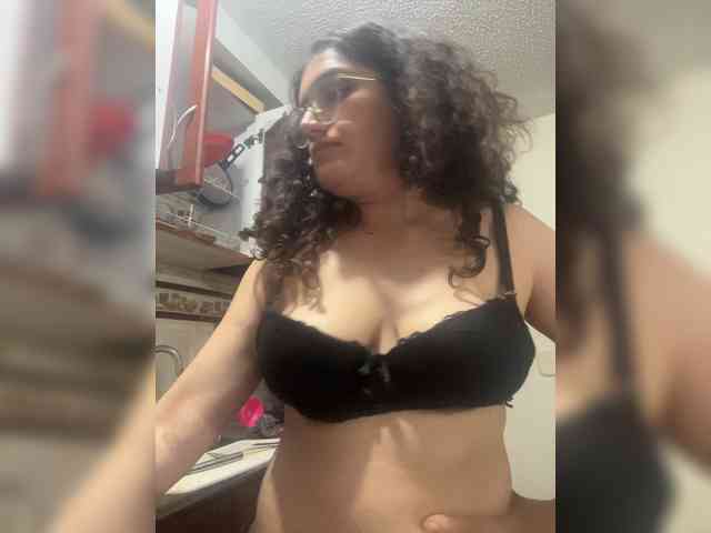 LuanaPowerful webcam
