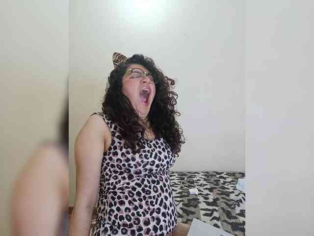 LuanaPowerful webcam