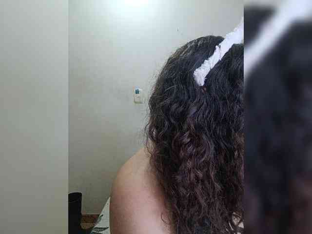 LuanaPowerful webcam