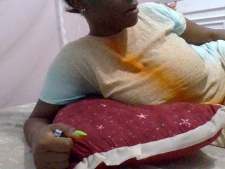 cutelizah's Live Webcam