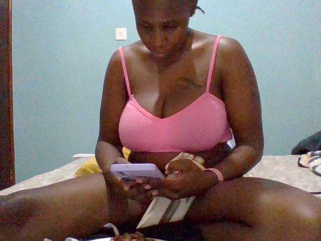 cutelizah live cam on BongaCams