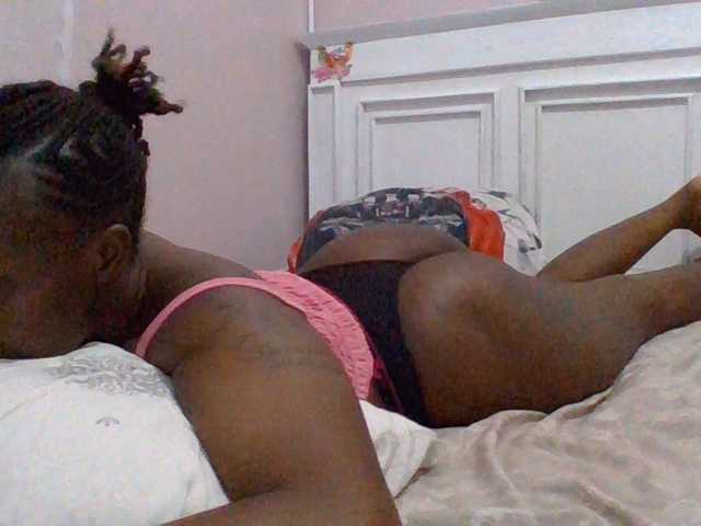 cutelizah live cam on BongaCams