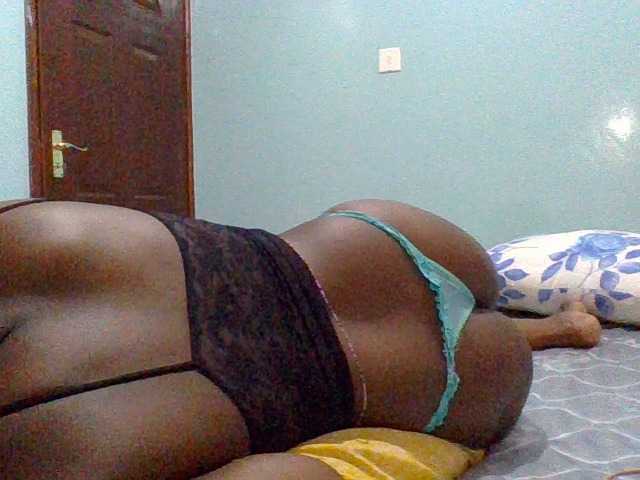 cutelizah live cam on BongaCams