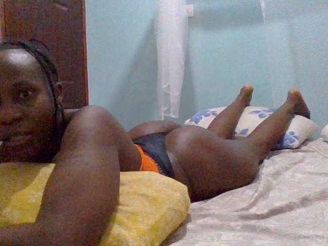 cutelizah, live now on BongaCams