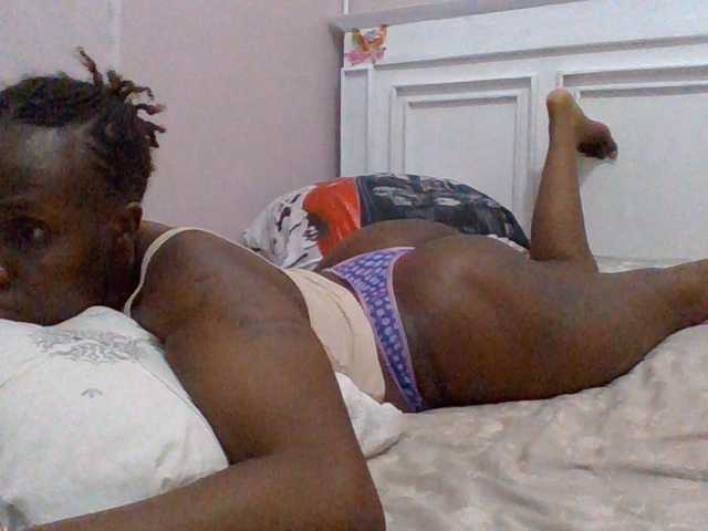 cutelizah live cam on BongaCams