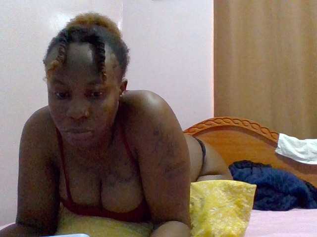 cutelizah's BongaCams show and profile