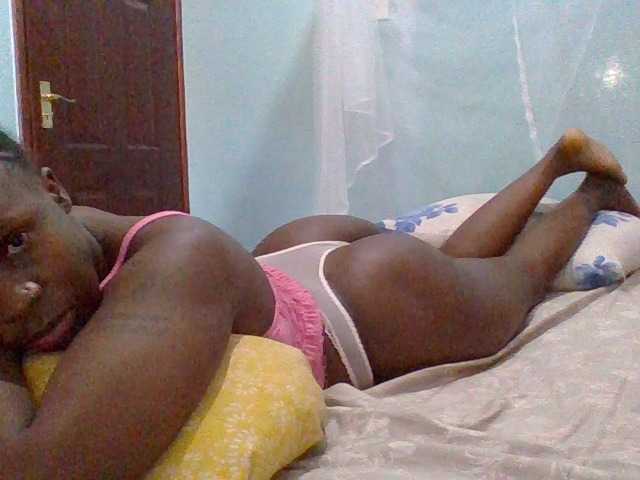cutelizah live cam on BongaCams