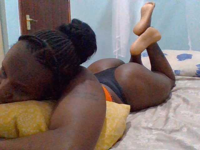 cutelizah, live now on BongaCams